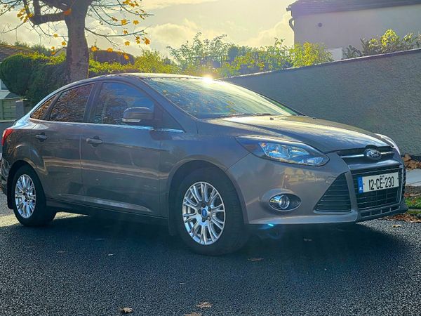 Ford Focus Saloon, Diesel, 2012, Brown