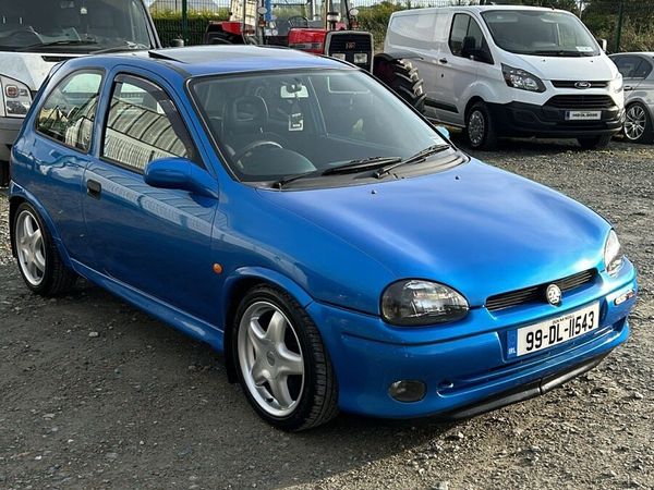 Vauxhall Corsa Hatchback, Petrol, 1999, Blue