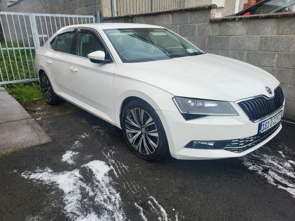 Skoda Superb Saloon, Diesel, 2018, White
