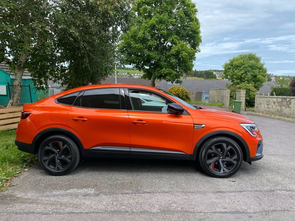 Renault Arkana Hatchback, Petrol, 2021, Orange