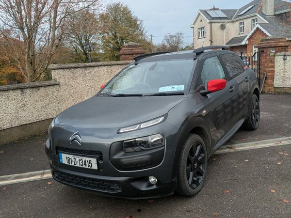 Citroen C4 Hatchback, Petrol, 2018, Grey