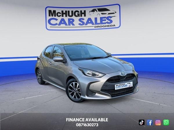 Toyota Yaris Hatchback, Petrol, 2020, Beige