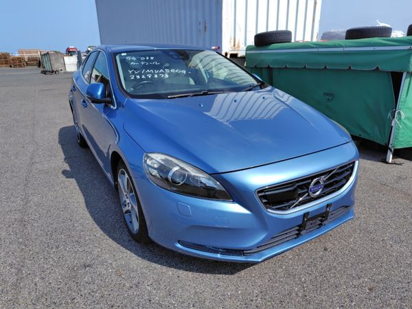 Volvo V60 Hatchback, Diesel, 2016, Blue