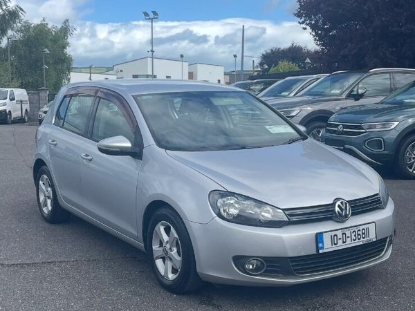 Volkswagen Golf Hatchback, Petrol, 2010, Silver