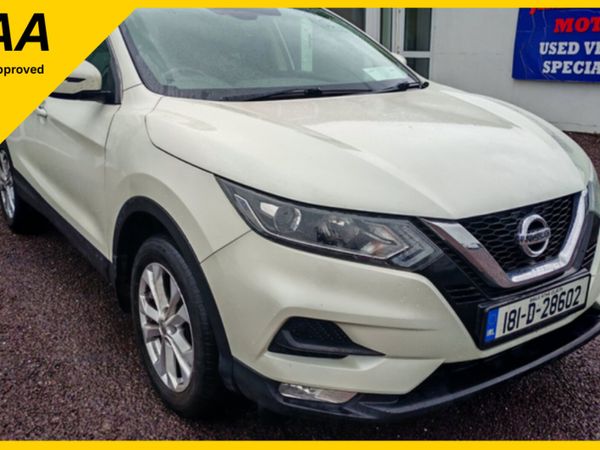 Nissan Qashqai MPV, Petrol, 2018, White
