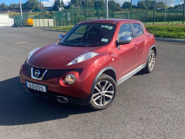 Nissan Juke SUV, Diesel, 2012, Red