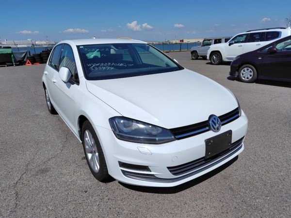 Volkswagen Polo Hatchback, Petrol, 2019, White