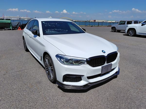 BMW 5-Series Saloon, Petrol Plug-in Hybrid, 2018, White