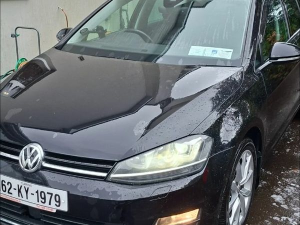 Volkswagen Golf Hatchback, Petrol, 2016, Black