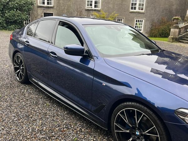 BMW 5-Series Saloon, Diesel, 2017, Blue