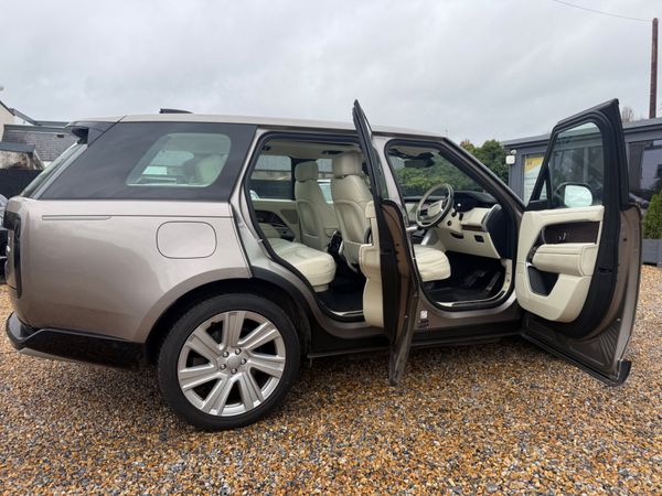 Land Rover Range Rover SUV, Petrol Hybrid, 2023, Other