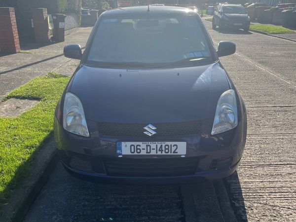 Suzuki Swift Hatchback, Petrol, 2006, Blue
