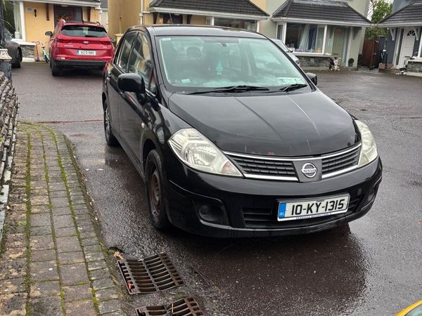 Nissan Tiida Saloon, Diesel, 2010, Black
