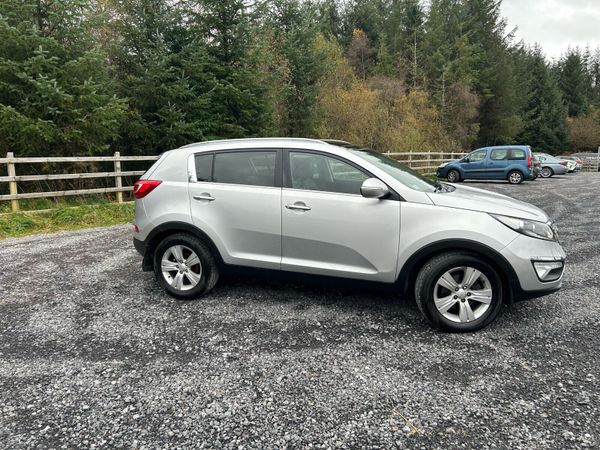 Kia Sportage SUV, Diesel, 2012, Silver