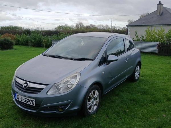Opel Corsa Hatchback, Petrol, 2007, Silver