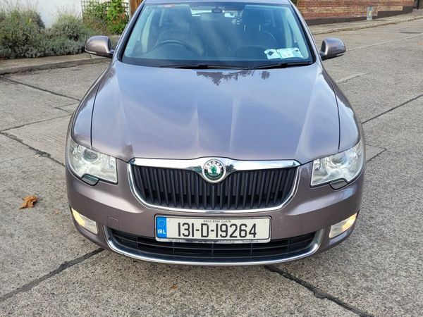 Skoda Superb Estate, Diesel, 2013, Purple