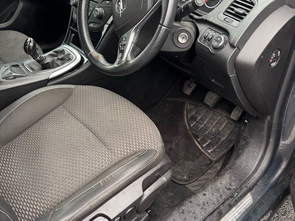 Opel Insignia Saloon, Diesel, 2014, Grey