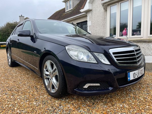 Mercedes-Benz E-Class Saloon, Diesel, 2010, Blue
