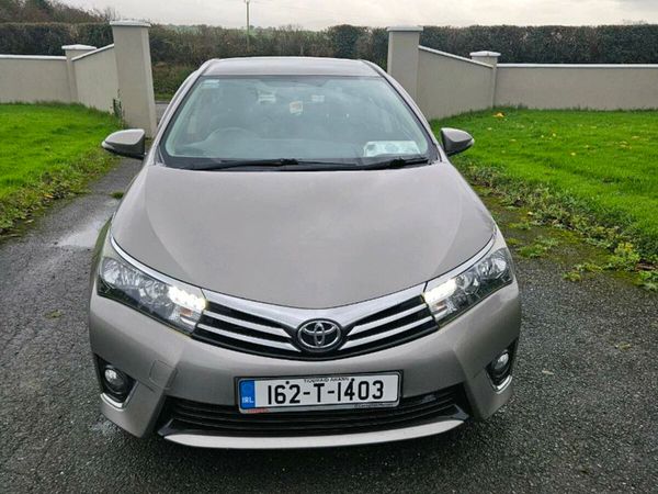 Toyota Corolla Saloon, Diesel, 2016, Brown