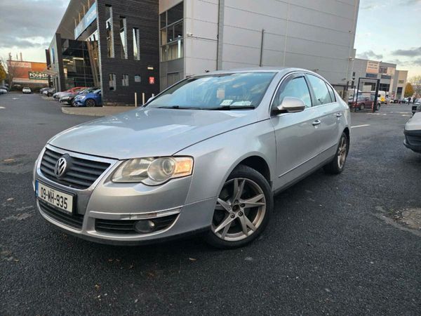 Volkswagen Passat Saloon, Diesel, 2009, Silver