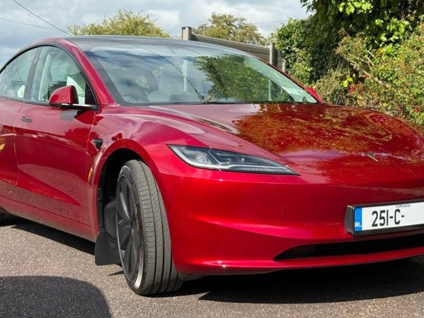 Tesla Model 3 Saloon, Electric, 2025, Red