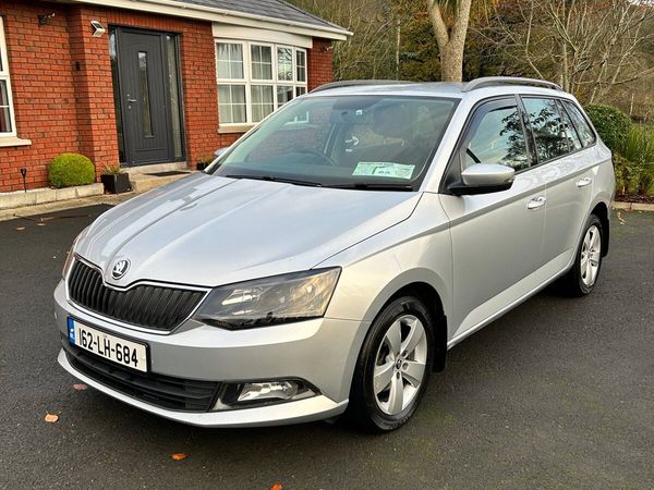 Skoda Fabia Estate, Petrol, 2016, Silver