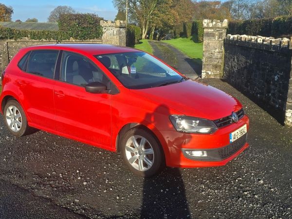 Volkswagen Polo Hatchback, Diesel, 2014, Orange