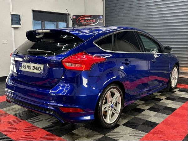 Ford Focus Hatchback, Diesel, 2016, Blue