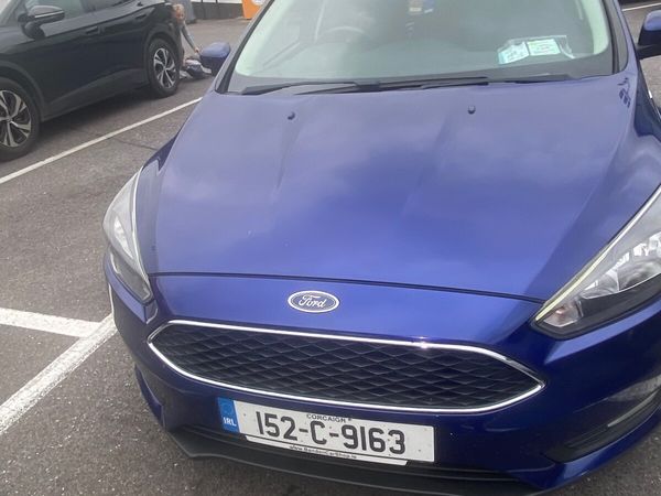 Ford Focus Hatchback, Petrol, 2015, Blue
