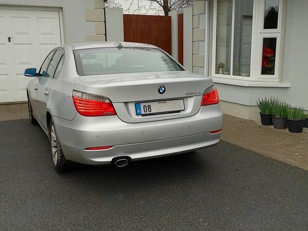 BMW 5-Series Saloon, Diesel, 2008, Silver