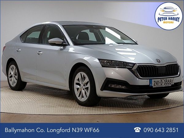 Skoda Octavia Saloon, Diesel, 2024, Grey