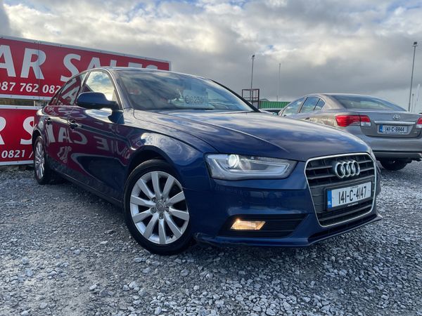Audi A4 Saloon, Diesel, 2014, Blue