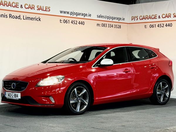 Volvo V40 Hatchback, Diesel, 2014, Red