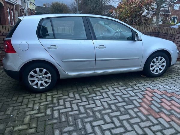 Volkswagen Golf Hatchback, Petrol, 2007, Silver