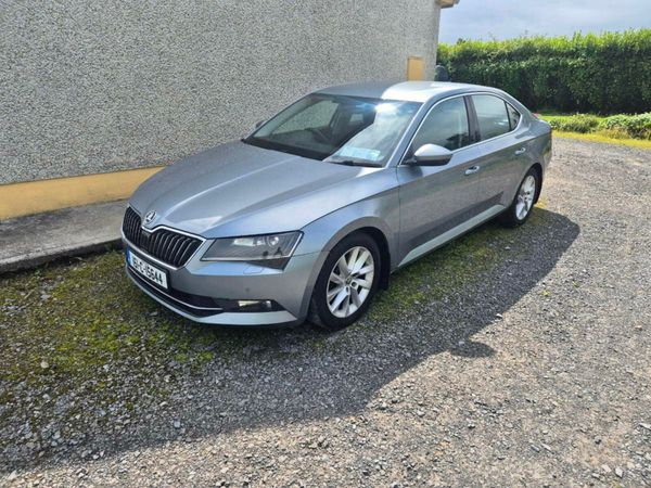 Skoda Superb Saloon, Diesel, 2016, Grey