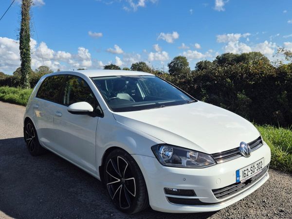 Volkswagen Golf Estate, Diesel, 2016, White