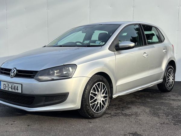 Volkswagen Polo Hatchback, Petrol, 2013, Silver