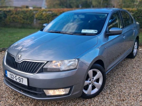 Skoda Rapid Saloon, Diesel, 2013, Grey