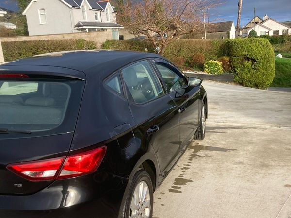 SEAT Leon Hatchback, Diesel, 2013, Black