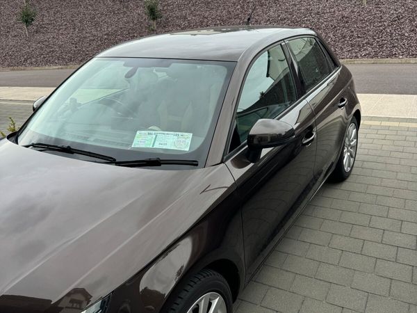 Audi A1 Hatchback, Petrol, 2013, Brown