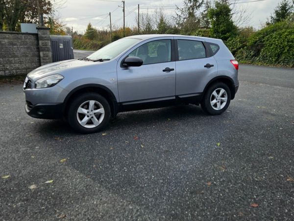 Nissan Qashqai Hatchback, Diesel, 2011, Blue