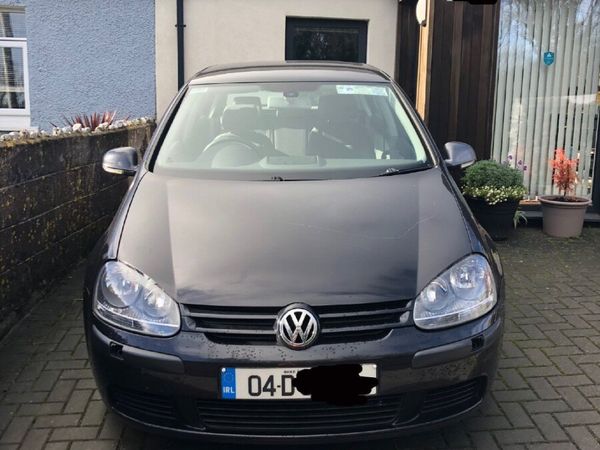 Volkswagen Golf Hatchback, Petrol, 2004, Black