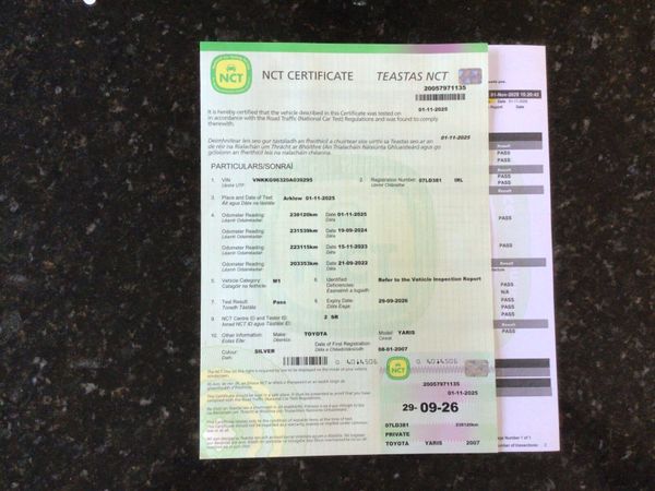 Toyota Yaris Hatchback, Petrol, 2007, Silver