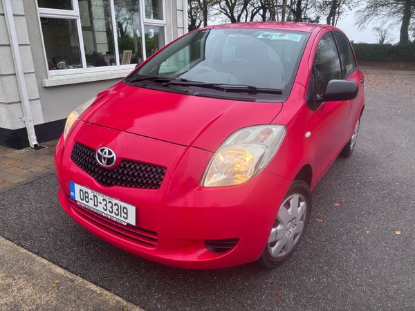 Toyota Yaris Hatchback, Petrol, 2008, Red