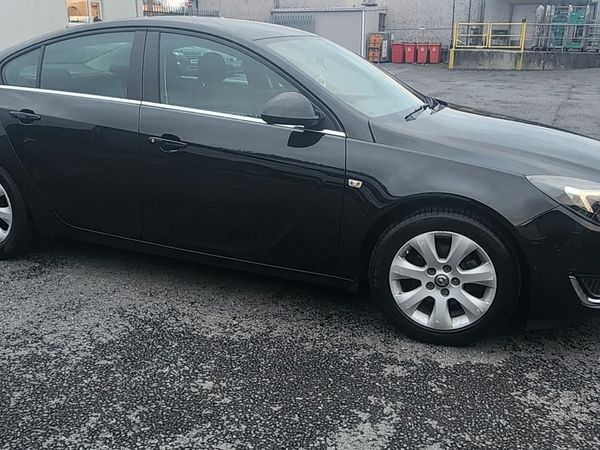 Opel Insignia Saloon, Diesel, 2016, Black
