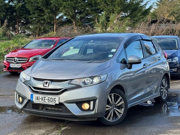 Honda Fit Hatchback, Petrol Hybrid, 2014, Silver