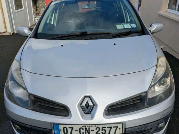 Renault Clio Hatchback, Petrol, 2007, Silver