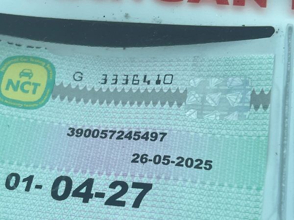 Nissan Qashqai Hatchback, Diesel, 2015, Brown