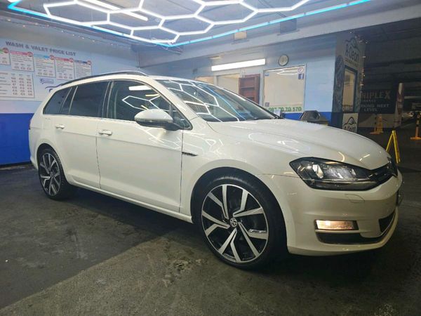 Volkswagen Golf Hatchback, Petrol, 2015, White