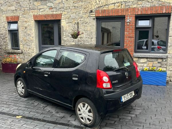 Nissan Pixo Hatchback, Petrol, 2011, Black